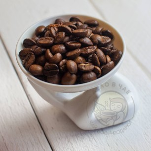 Кофе "Эспрессо Профешнл Amaro" жаренный в зернах